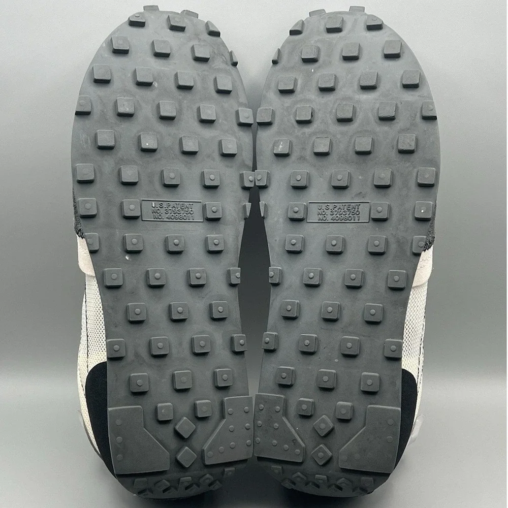 2020 Nike Daybreak Type White Gray Running Shoes - Men's Size 12‎ USED